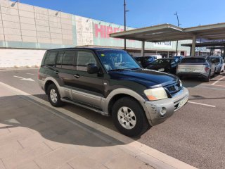 Mitsubishi Montero 2003