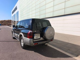 Mitsubishi Montero 2003