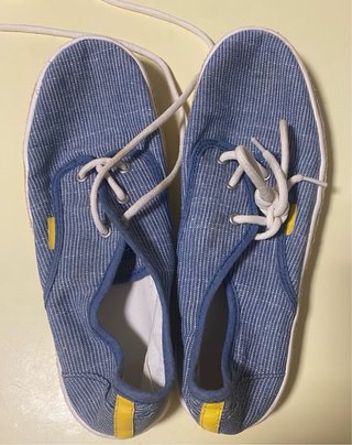 Lote 2 pares zapatillas lona niño T.36