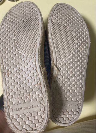 Lote 2 pares zapatillas lona niño T.36