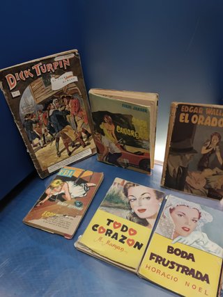 15 novelas PULP diferentes