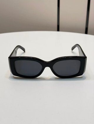 Gafas de sol Celine negras y grises