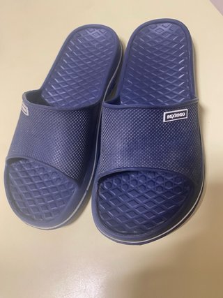 Calzado senderismo niño T35/36