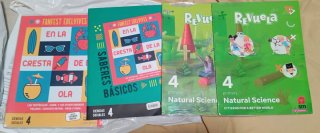 Libros de natural sciencie y sociales , 4°primaria