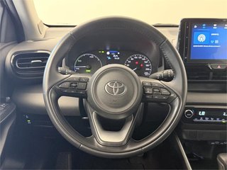 TOYOTA Yaris ACTIVE PLUS