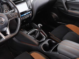 Nissan Qashqai Qashqai II 1.3 DIG-T N-Connecta (EURO 6d-TEMP)