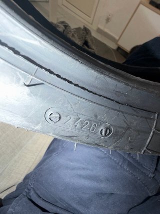 Neumáticos Michelin 110/70/16
