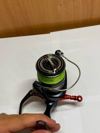Shimano Miravel 2500HG carrete