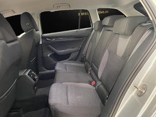 SKODA Octavia Octavia Combi 2.0 TDI 110kW(150CV) DSG Ambition familiar