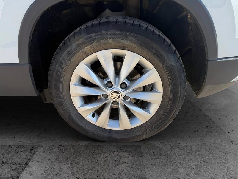 Škoda Karoq AMBITION 2.0 TDI DSG 4X4 Adblue 2023, foto 11