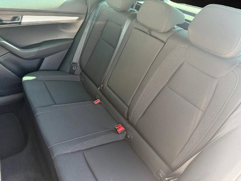 Škoda Karoq AMBITION 2.0 TDI DSG 4X4 Adblue 2023, foto 20