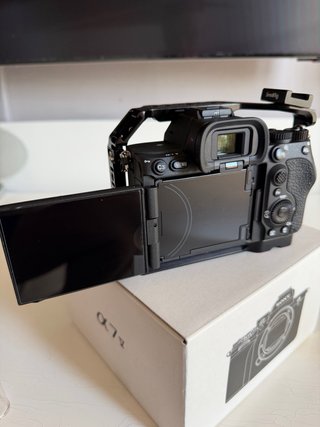Sony Alpha 7V