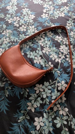 Bolso Anko Marrón Cuero Hombro Media Luna