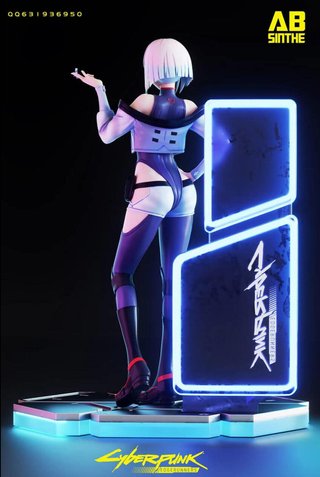 Figura de Lucy de Cyberpunk ABsinthe studio