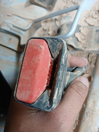 ENGANCHE CINTURON TRASERO DERECHO Dacia Sandero II (10.2012->)