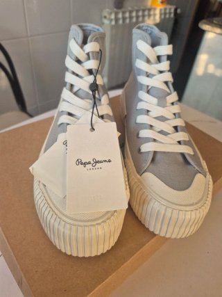 Zapatillas Pepe Jeans grises altas