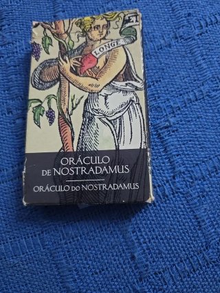 Oráculo de Nostradamus, edición Orbis Fabbri 2002