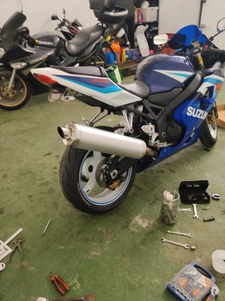 Suzuki GSXR 600 K5