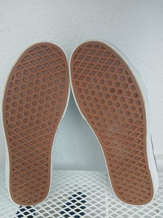 Zapatillas Vans SK8-Hi Negras y Blancas