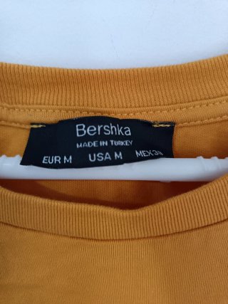 Camiseta Bershka Naranja Palmeras