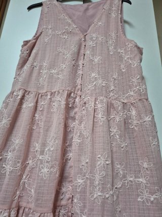 Vestido largo rosa bordado
