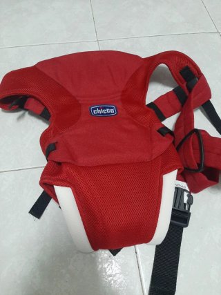 Mochila Portabebés Chicco Roja