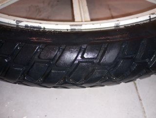Ruedas Vespino AL Blancas con neumatico