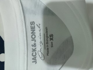 Camiseta Jack & Jones Blanca con Diseño Tigre