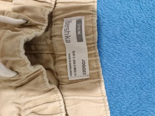 Pantalón Bershka Beige