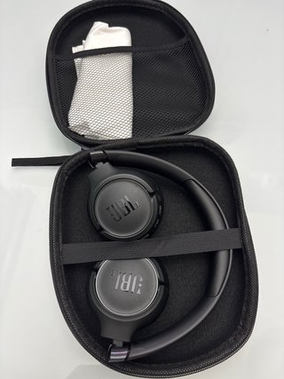 Auriculares JBL TUNE 680NC Bluetooth. Regalo funda