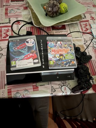 Consola PS3 Negra con 2 Mandos y 2 Juegos