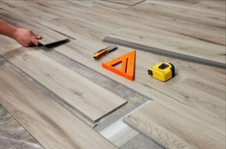 INSTALADOR DE PARQUET MONTADOR CARPINTERO