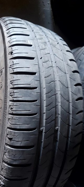 205/60 R16 92H