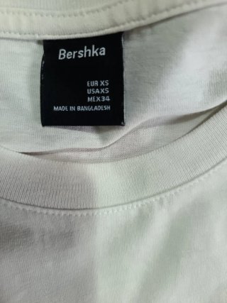 Camiseta Bershka Bendito Corazón Brooklyn NY