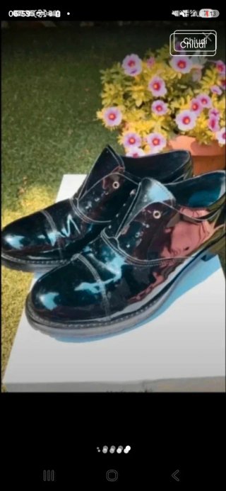 Scarpe donna vernice Viamaestra nere