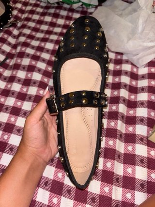 Bailarinas negras con tachuelas plateadas