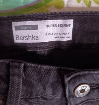Pantalón Bershka Negro Talla 38