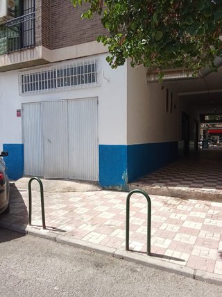 Traspaso bar con licencia totalmente equipado