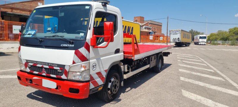 Mitsubishi Canter 2010 - foto 1