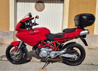 Ducati Multistrada 620 Roja