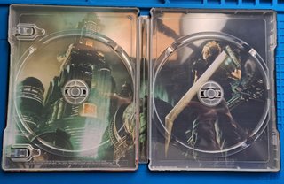 PS4 Final Fantasy VII Remake Deluxe Edition