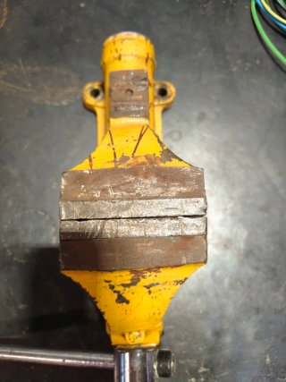 Tornillo de banco Acesa