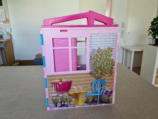 Casa de muñecas Barbie desplegable