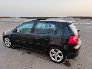 Volkswagen Golf v gti