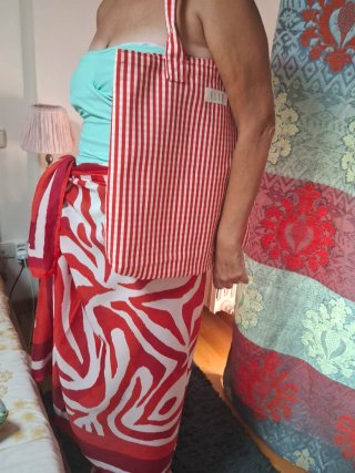 Conjunto playa: pareo y bolsa rayas