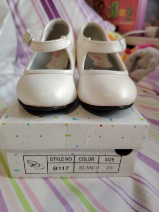 Zapatos Blancos Niña Talla 23