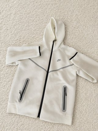 Sudadera Nike Tech Reflectante Blanca