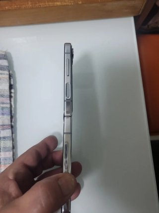 Samsung Galaxy Z Flip 5,con garantía de 2 años