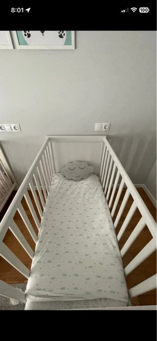 Cuna blanca infantil
