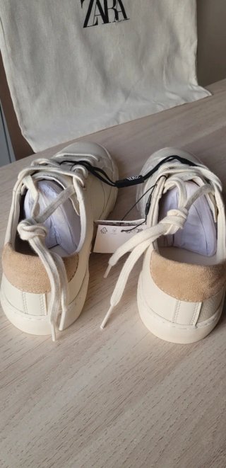 Zapatillas Zara Beige/Blanco Roto Nuevas
